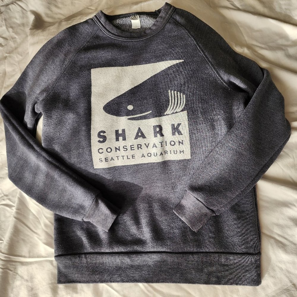 Seattle Aquarium Shark Conservation Sweatshirt No Hood Size Small